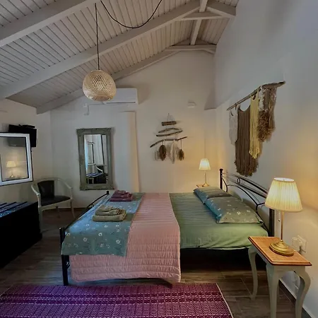 Glykoriza Holiday home Longa